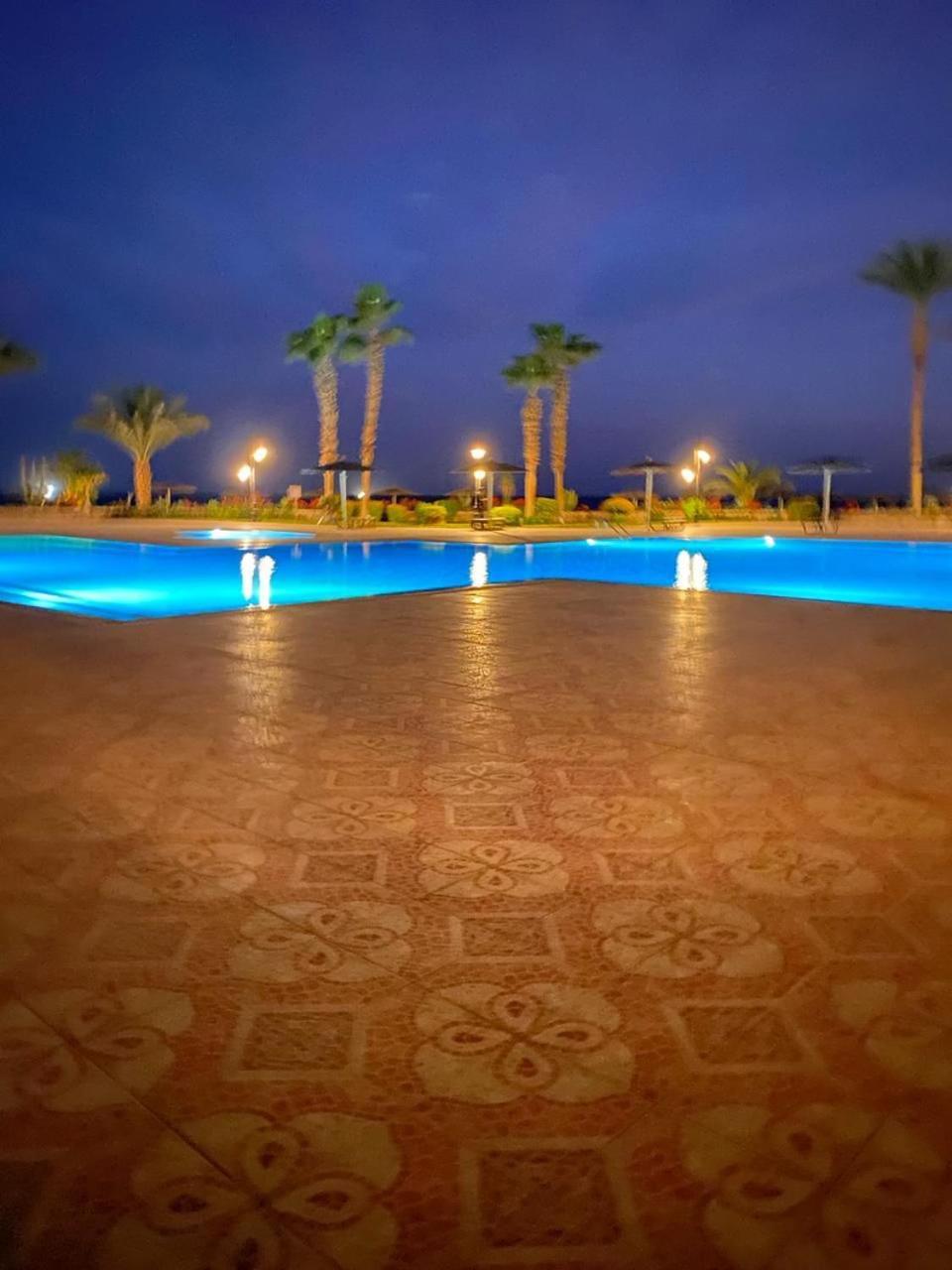 Esplanada Hotel Apartments フルガダ エクステリア 写真