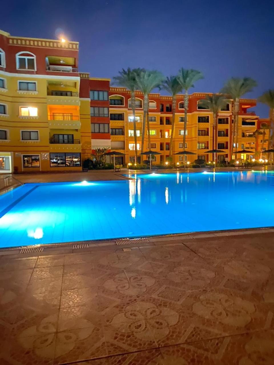 Esplanada Hotel Apartments フルガダ エクステリア 写真